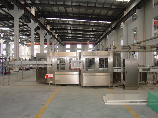 Juice / Mineral Water Automatic Liquid Filling Machine 10000-12000BPH