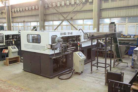 CSD PET Bottle Blow Molding Machine With 3600-4000BPH , 4 Cavities